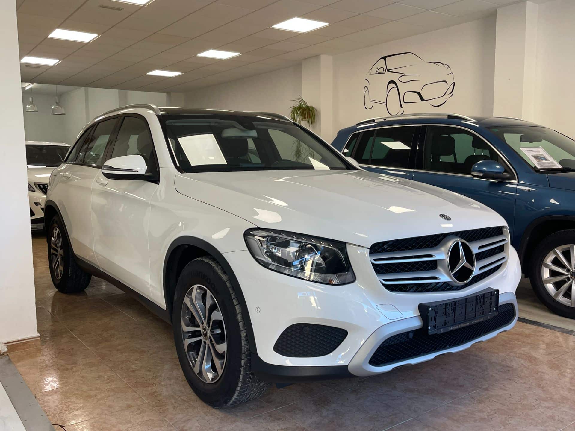 Mercedes-Benz GLC 220 D 4Matic Business