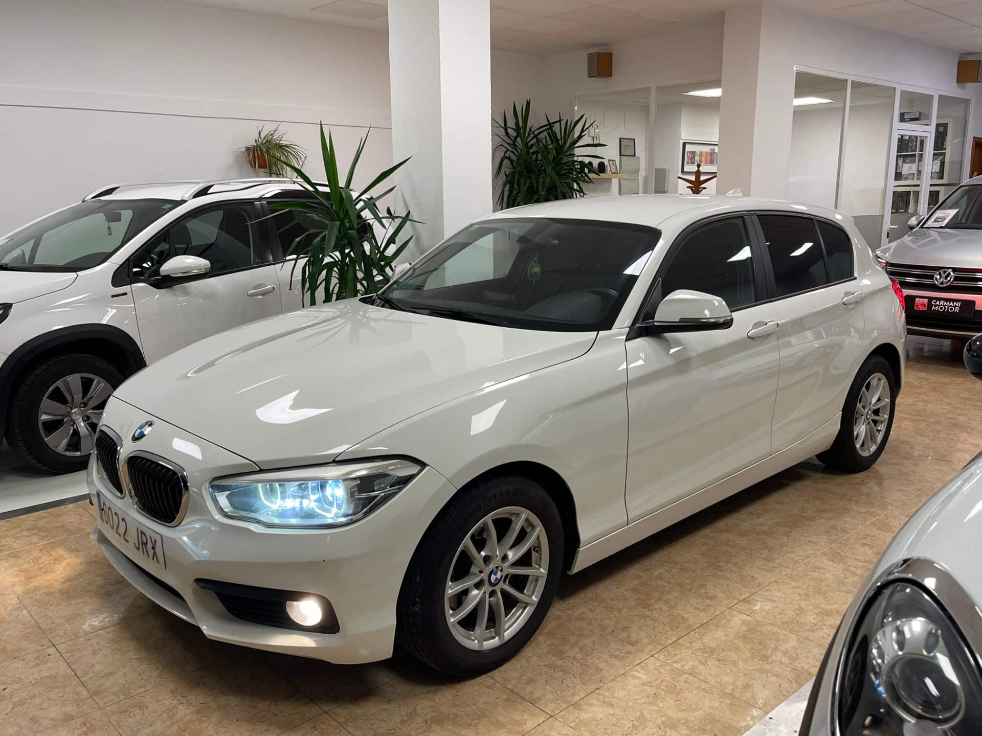 BMW 116d 5p. Urban