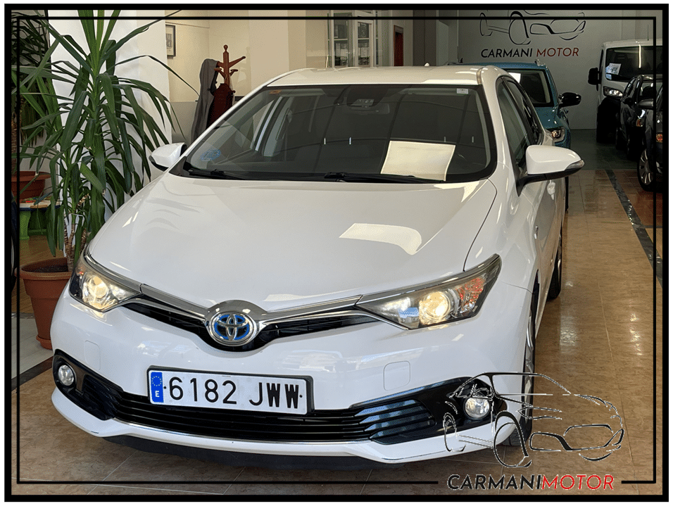 Toyota Auris  Hybrid 140H Active