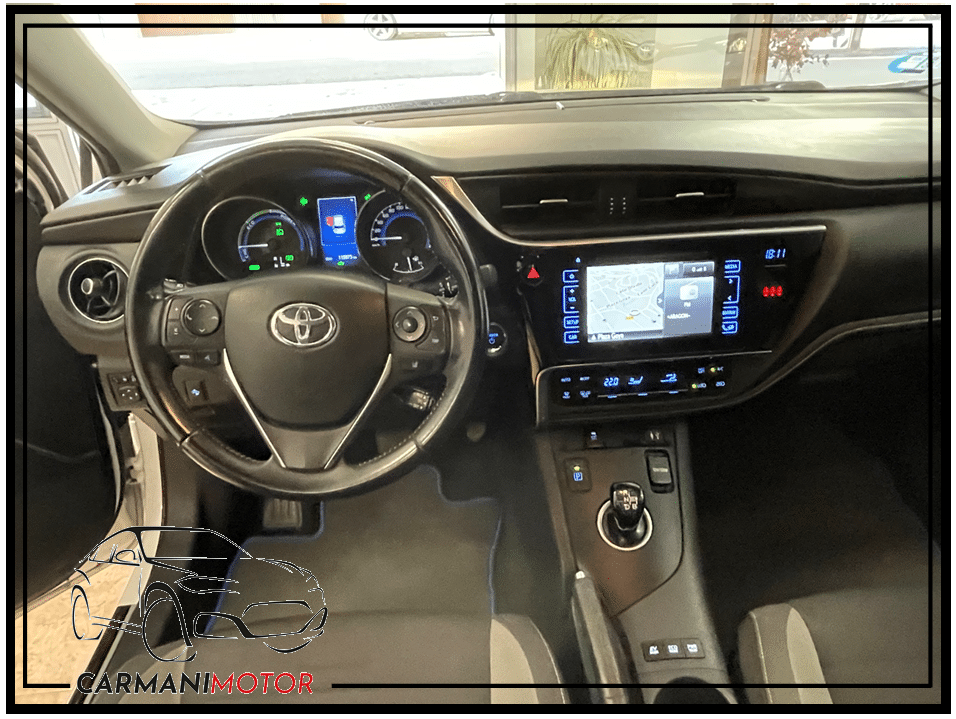 Toyota Auris  Hybrid 140H Active