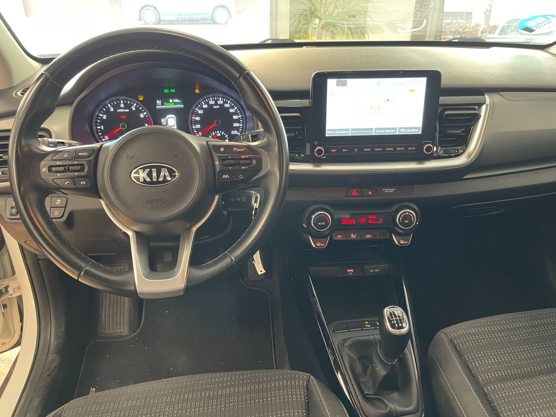 Kia Stonic  T-GDi Drive 120CV – Cámara Apple CarPlay Muy cuidado