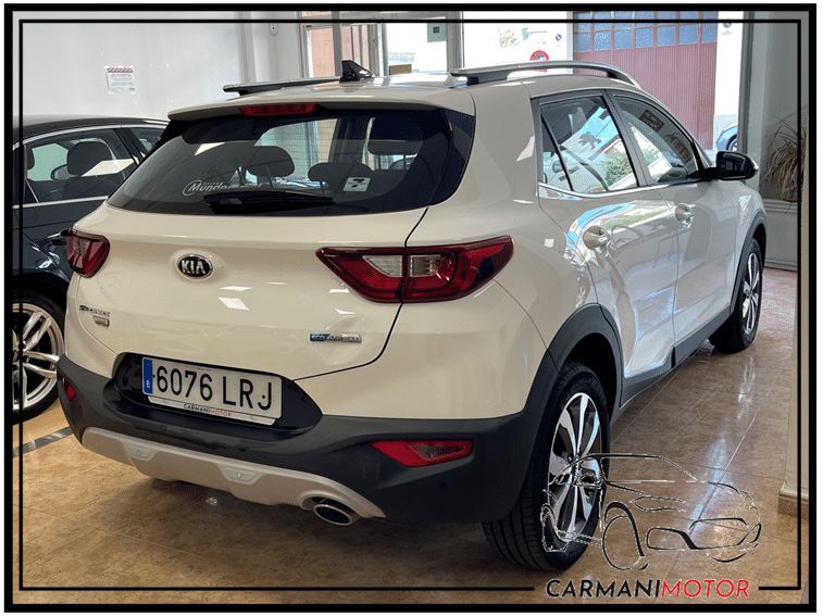 Kia Stonic  T-GDi Drive 120CV – Cámara Apple CarPlay Muy cuidado